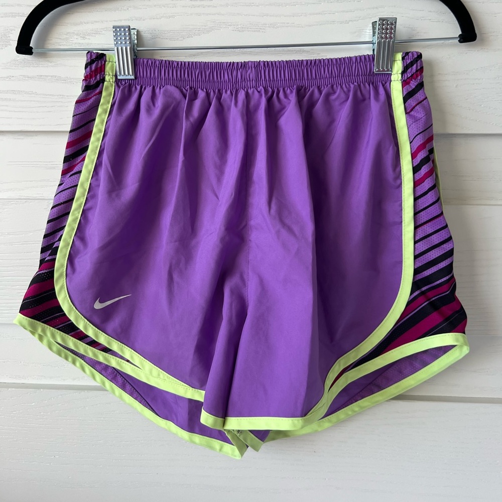 Nike - Dry-fit Woman’s Running Shorts - Small